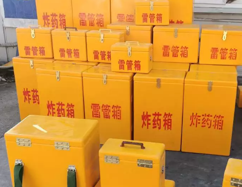 老城炸药箱雷管箱具体有什么用处？